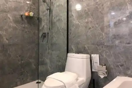 La Riva Boutique - 27