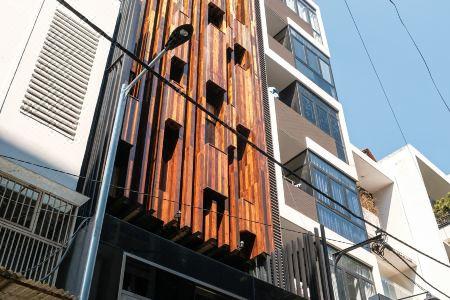 Signature Boutique - 1