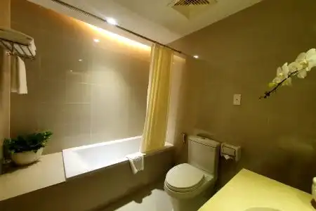 Saigon Dong Du - 18
