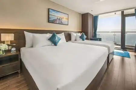 Canvas Danang Beach - 36