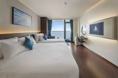 Canvas Danang Beach - 37
