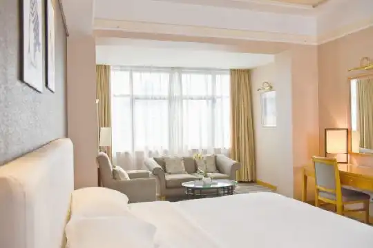 Guangzhou Baiyun - 83