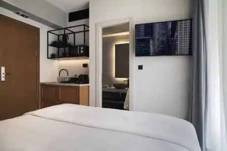 Magenta Luxury Suites - 16