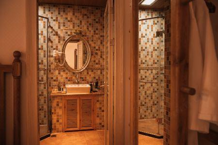 Guanxin · Half a Mile | Monet Garden Inn Monet Garden - 16