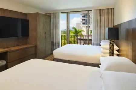 Embassy Suites by Hilton Waikiki Beach Walk - 83