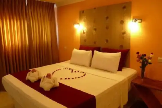 Happy Asia Boutique - 12