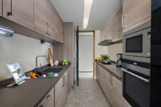 Ascott Ifc - 8