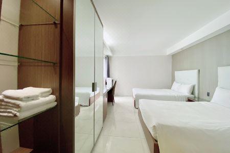 The Luxe - 8