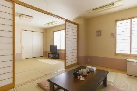 Nagomi Yado Towa - 23