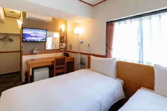 Toyoko Inn Tokyo Tozai-sen Nishi-kasai - 10