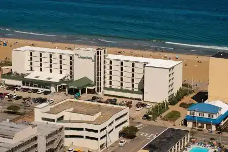 The Oceanfront Inn - Virginia Beach - 4