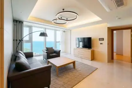 Grand Lct Residence - 71