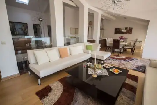 Vila Tamburic - 145
