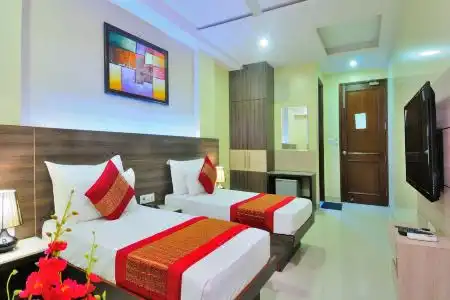 Sky Rich International Karol Bagh - Fully Vaccinated Staff - 1