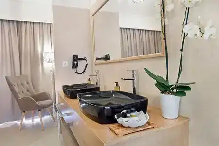 Lilium Luxury Suites - 23