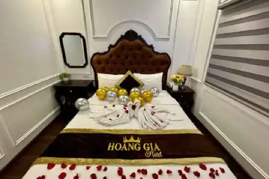 Royal Nhân hòa - 16