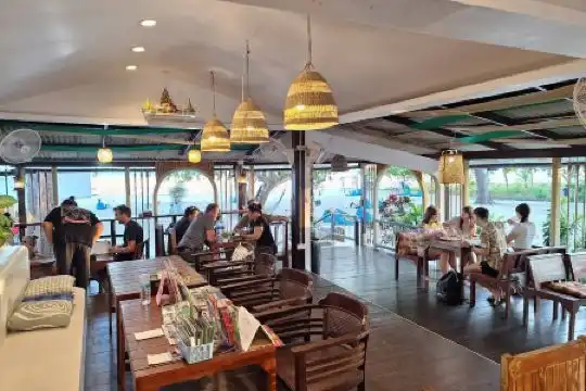 p.a.n. Beach Bungalows - 7
