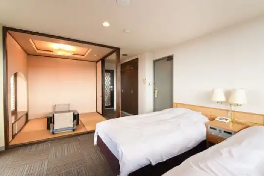 Sun City Yamashiro - 8