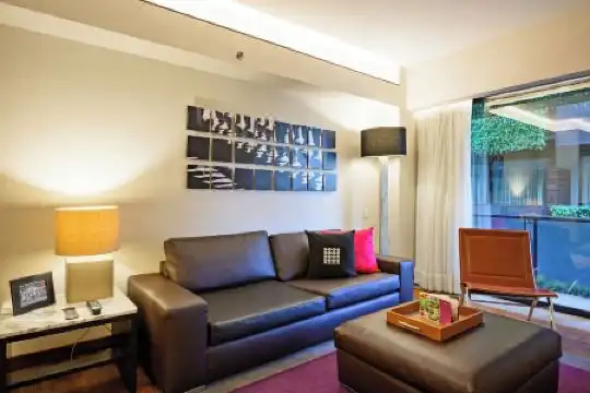 Las Suites Campos Eliseos - 47