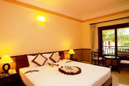 Golden Coast Resort & Spa - 34