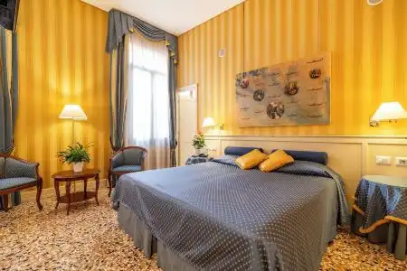 Bella Venezia - 67