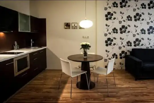 Enthusiast I Signature Place - 21