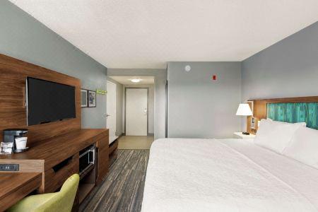 Hampton Inn & Suites Fort Lauderdale Airport - 111