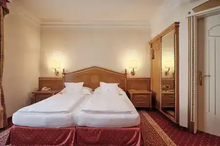 CityGoldener Adler B&B - 3