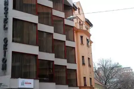 Orion Várkert - 4