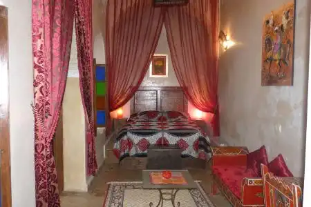 Riad Marlinea - 9