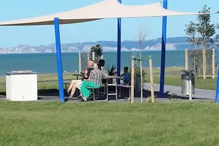 Beachfront - 7
