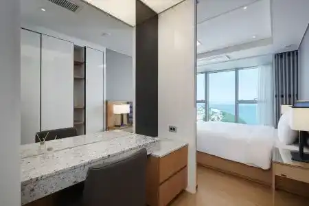 Grand Lct Residence - 205