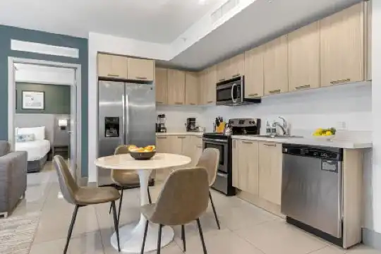 Habitat Brickell I Sextant - 130