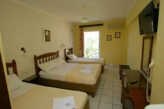 La Famille Merkati - Maison Antonis - 32