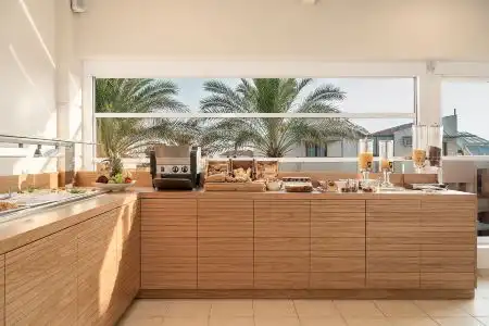 Elia Platanias - 8