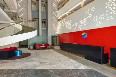 Ramada Encore by Wyndham Muscat Al-Ghubra - 2