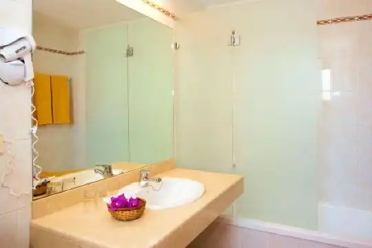 Sbh Royal móNica - 23