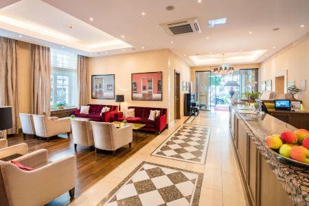 Best Western Plus StadtPalais - 8
