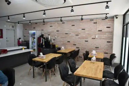 Business Station - 8