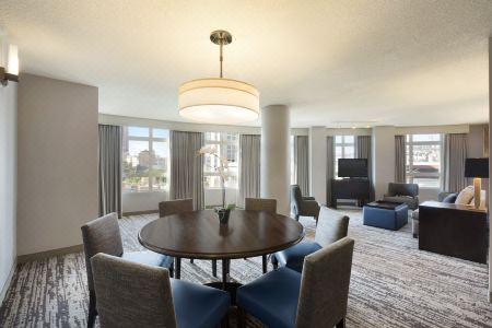 Embassy Suites Atlanta at Centennial Olympic Park - 45