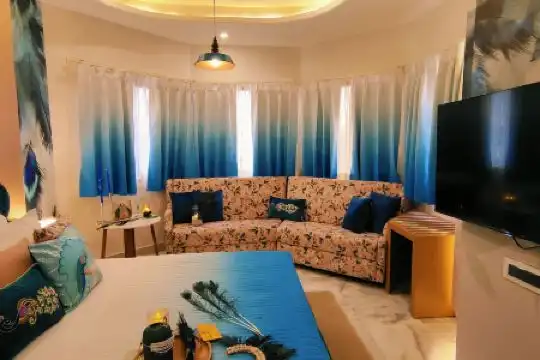 Sarang Palace - Boutique Stays & Candlelight Dining - 181