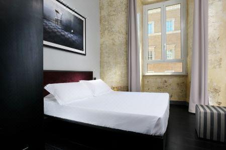 Gemini Suites Navona - 23