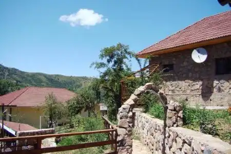 Chimgan Apple Garden - 3