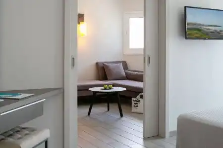Emerald Suites - 10