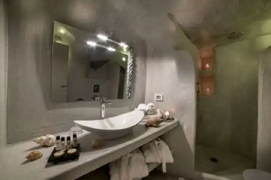 Kima Oia Suites - 92