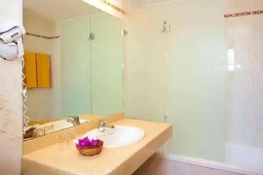 Sbh Royal móNica - 25