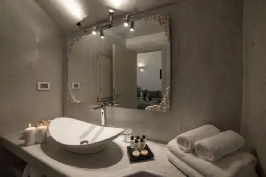 Kima Oia Suites - 98