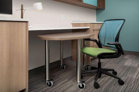 Home2 Suites By Hilton Miami Airport South Blue Lagoon - 38