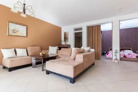 Vila Tamburic - 65