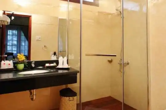 Golden Coast Resort & Spa - 30